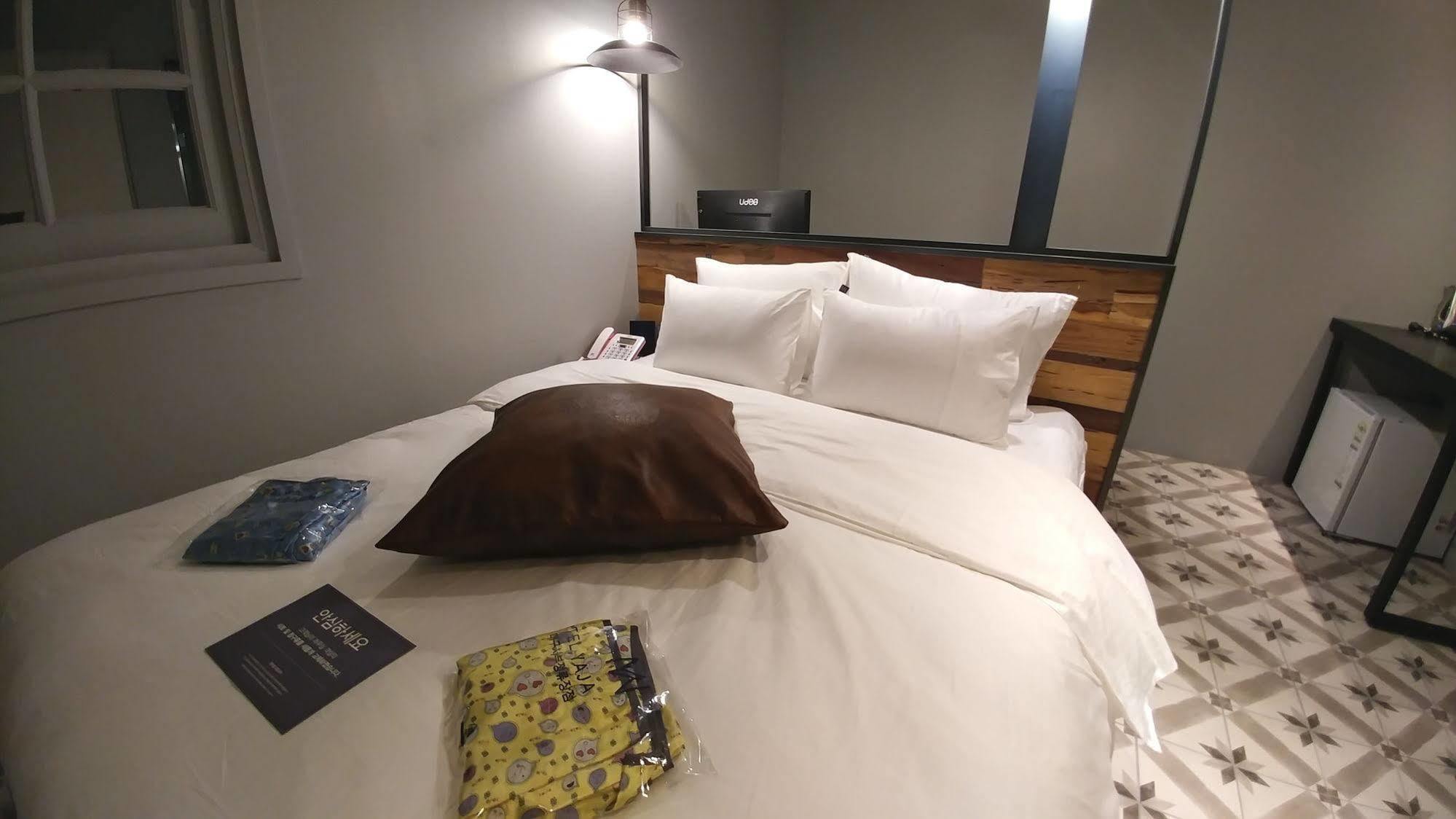 Hotel Yaja Daegu Exteriör bild